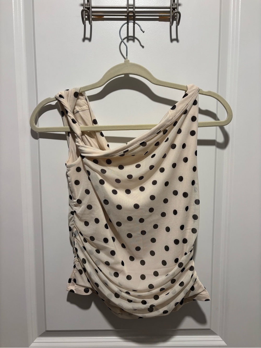 Abercrombie & Fitch Asymmetrical Twist Top - Picture 4 of 5